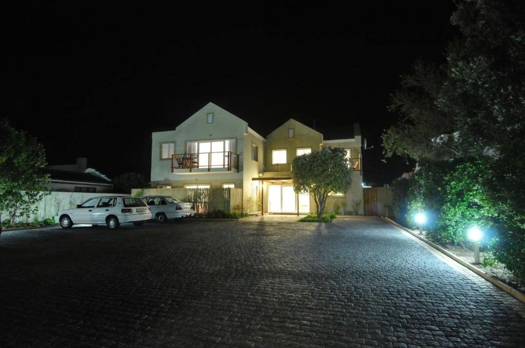 Bamboo Guest House Hermanus Ngoại thất bức ảnh